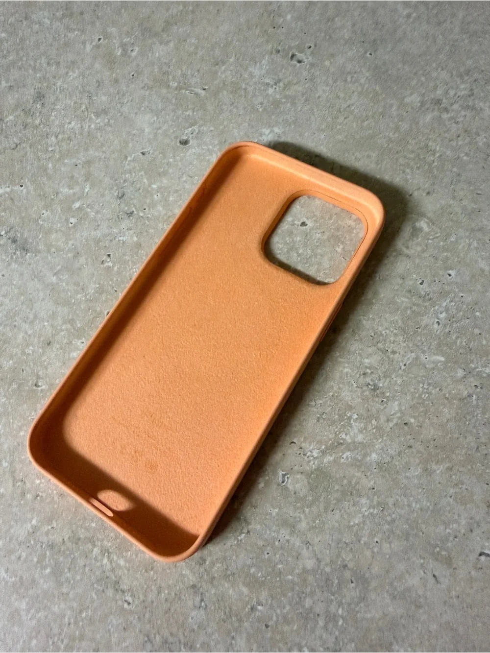 Apple Silicone iPhone 15 promax Case - Peach